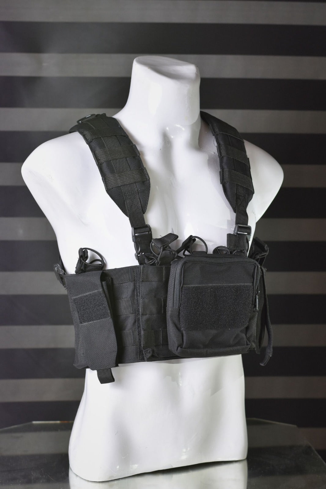 Raider Chest Rig with Accessories
