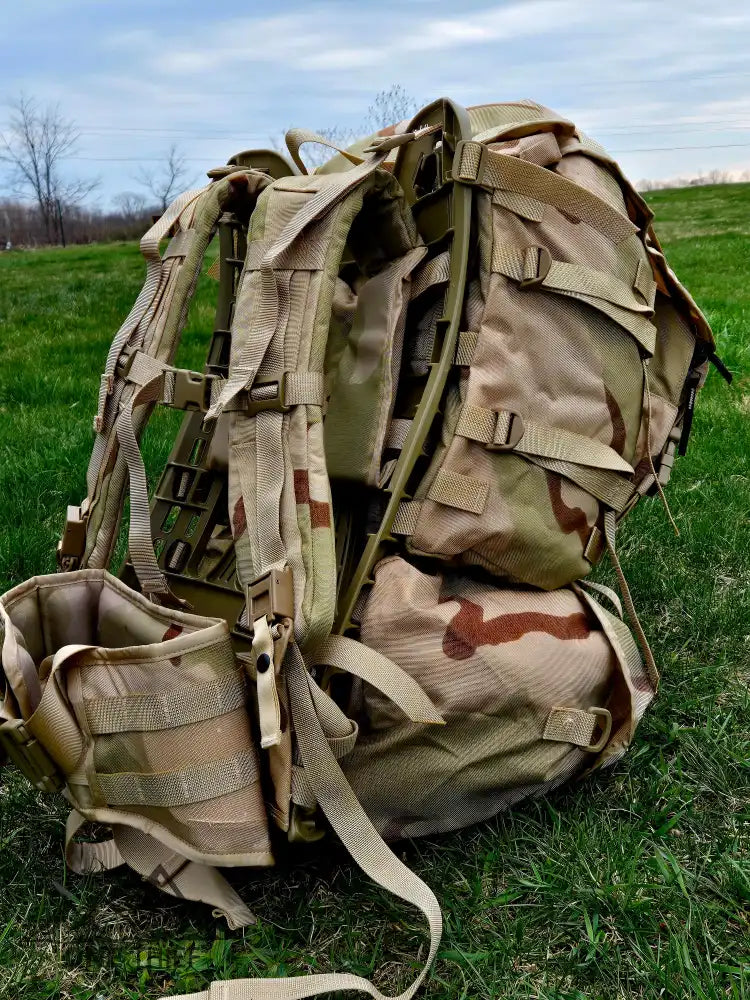 Desert Camouflage Uniform (DCU) Pattern MOLLE Ruck
