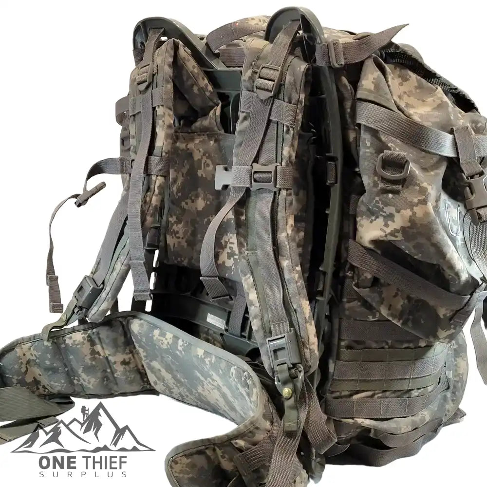 ACU/UCP Army Issue MOLLE 2 Large Rucksack