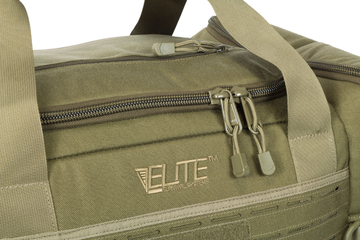 Large nylon travel bag with full-zip compartments